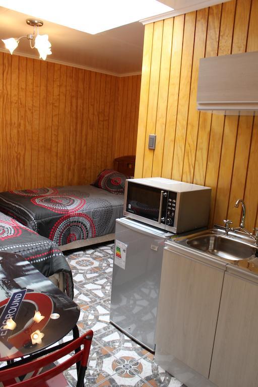 Hotel Yellow Submarine Punta Arenas Room photo