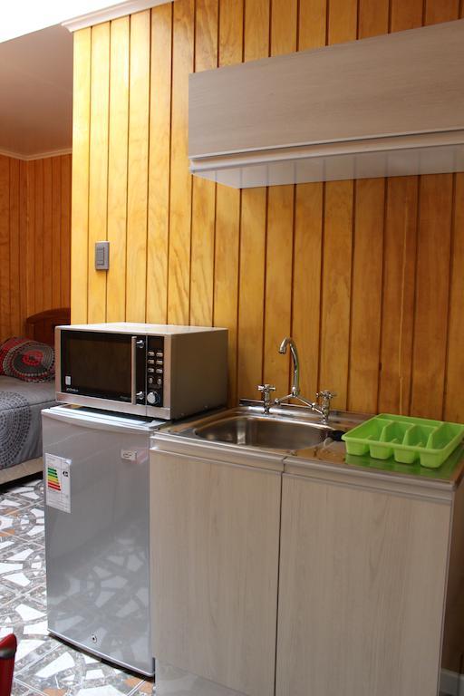 Hotel Yellow Submarine Punta Arenas Room photo