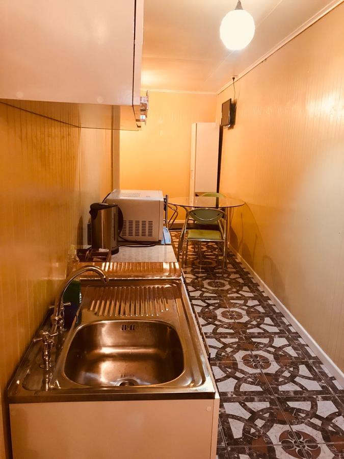Hotel Yellow Submarine Punta Arenas Exterior photo
