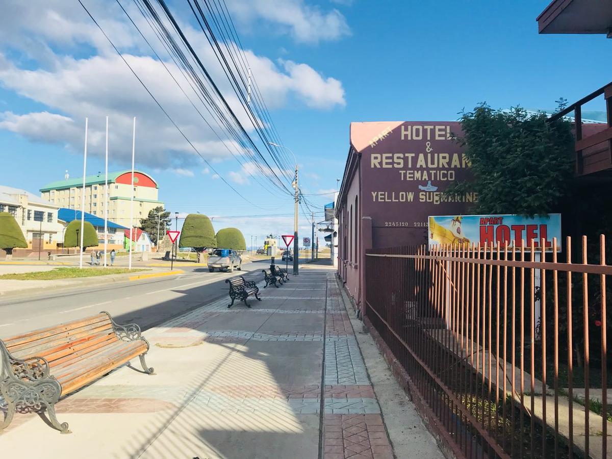 Hotel Yellow Submarine Punta Arenas Exterior photo